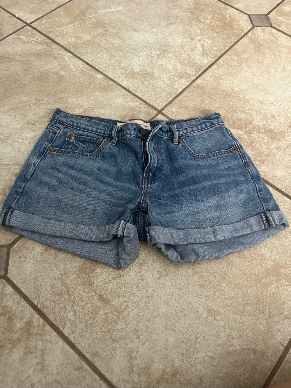 GAP Denim Roll-Cuff Shorts in Blue